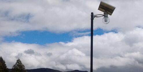 太陽能光伏發電的優點。