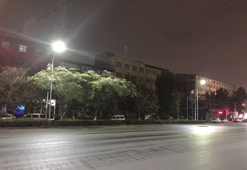 探討太陽(yáng)能路燈產(chǎn)品技術(shù)創(chuàng)新方向