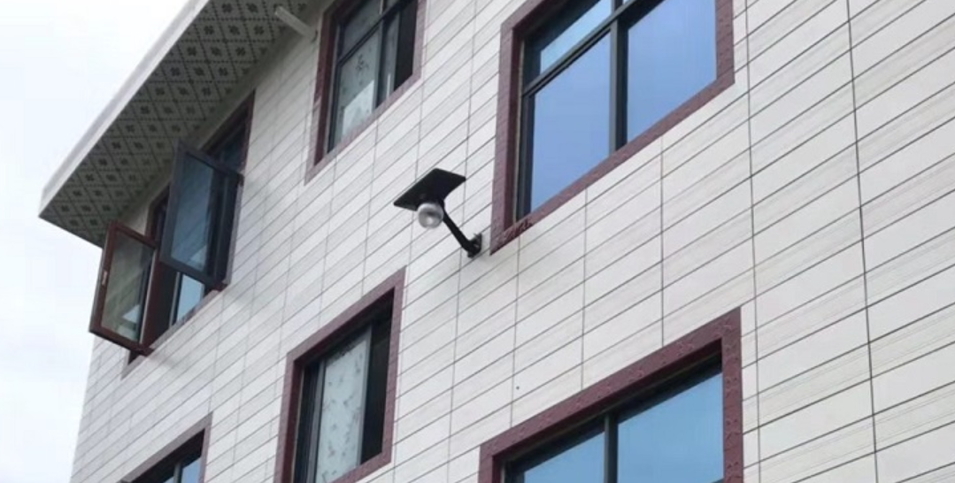 天氣對太陽能路燈轉(zhuǎn)化有什么影響